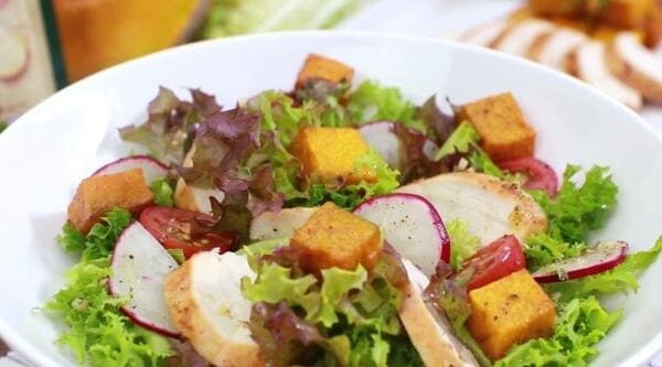 Salad bí đỏ giàu chất xơ là món ăn giải ngán tuyệt vời 